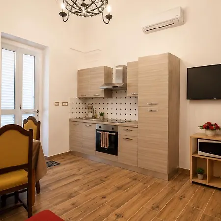 Tricase Home